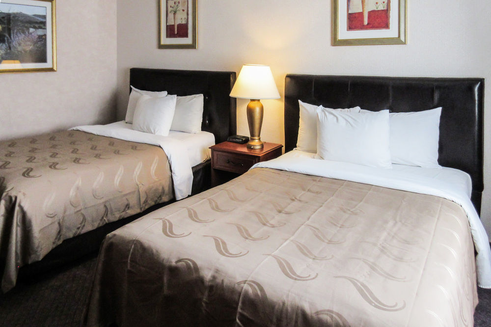Quality Inn Fresno Yosemite Airport Buitenkant foto